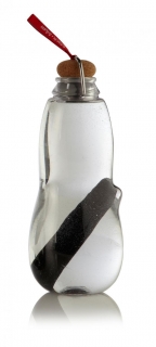 Filtrační láhev s binchotanem BLACK-BLUM Eau Good, se zelenou značkou